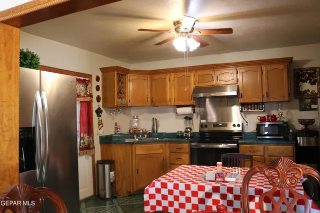 $200,000 | 19227 Tornillo Avenue, Tornillo, TX 79853