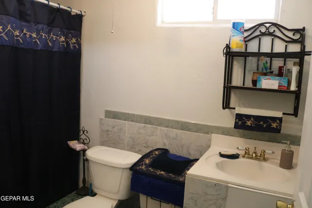 $200,000 | 19227 Tornillo Avenue, Tornillo, TX 79853