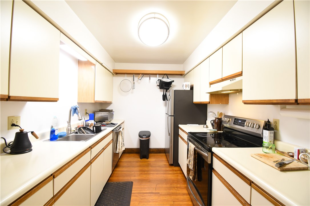 94 Averill Avenue, Unit 2 Rochester, NY 14620 - Photo 8 of 17