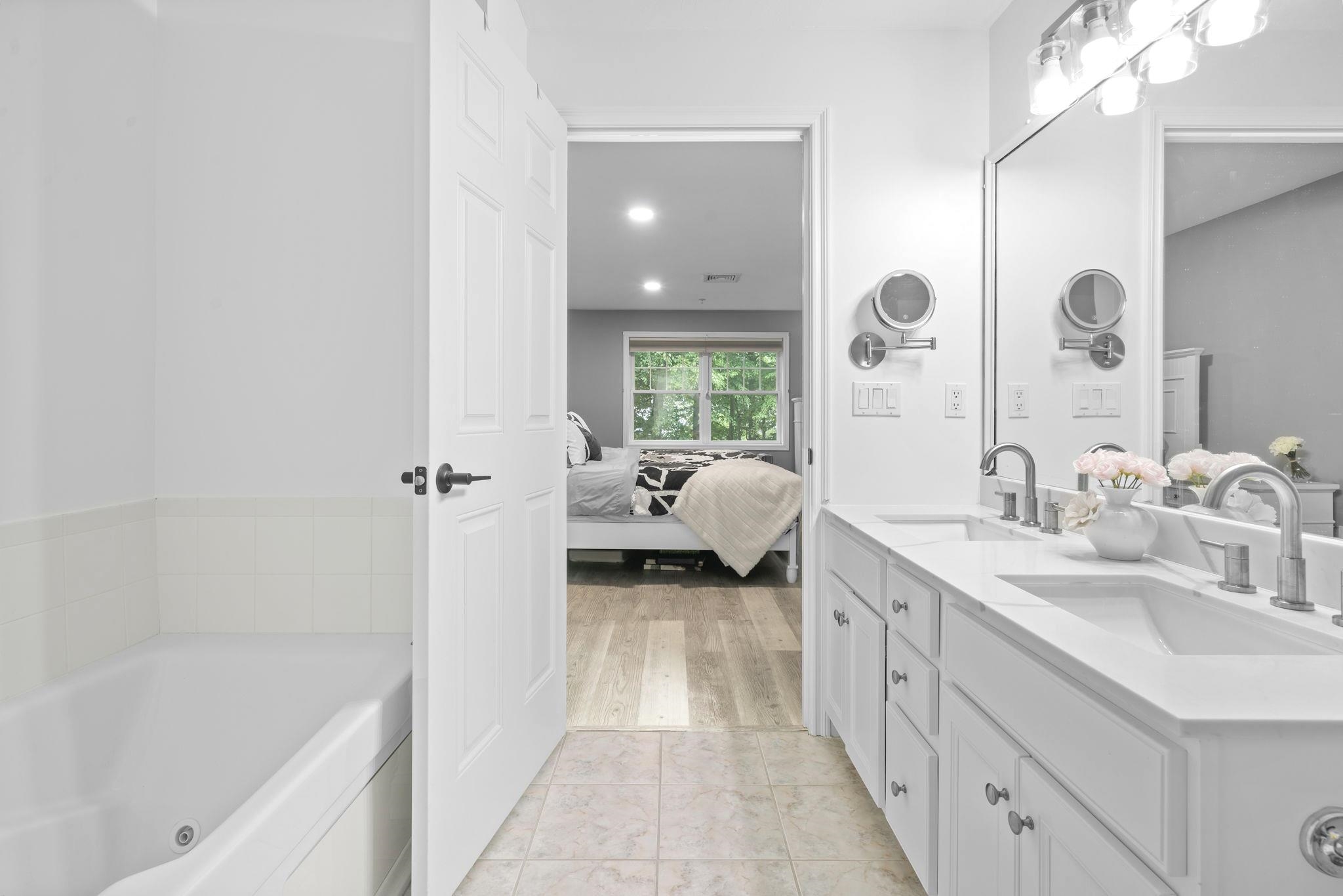 3 Sterling Hill Lane, Unit 324 Exeter, NH 03833 - Photo 19 of 45