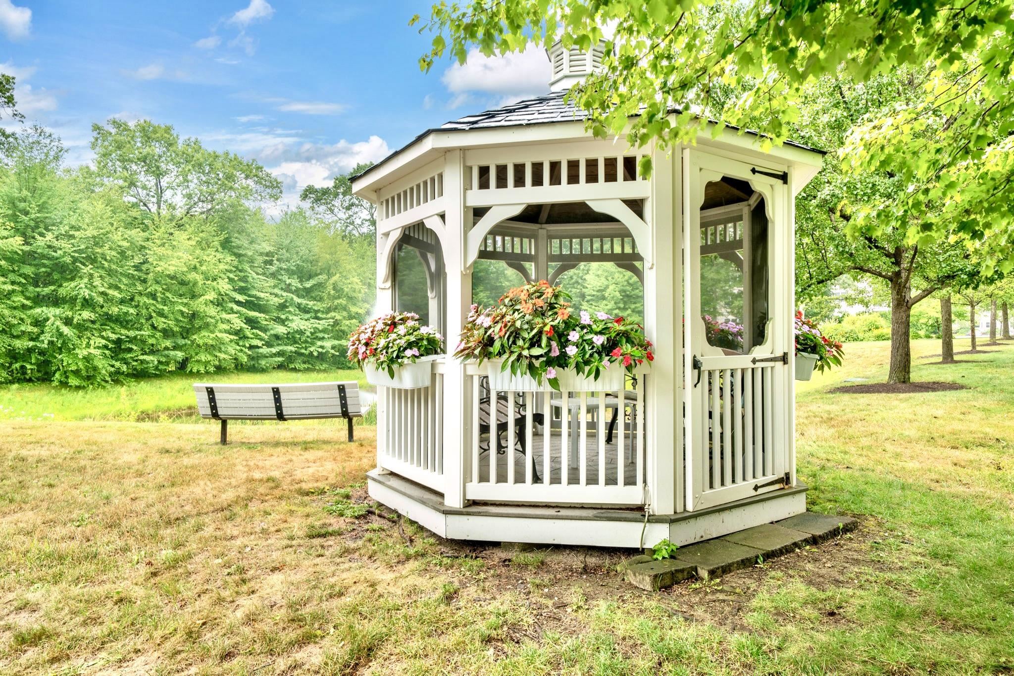 3 Sterling Hill Lane, Unit 324 Exeter, NH 03833 - Photo 34 of 45