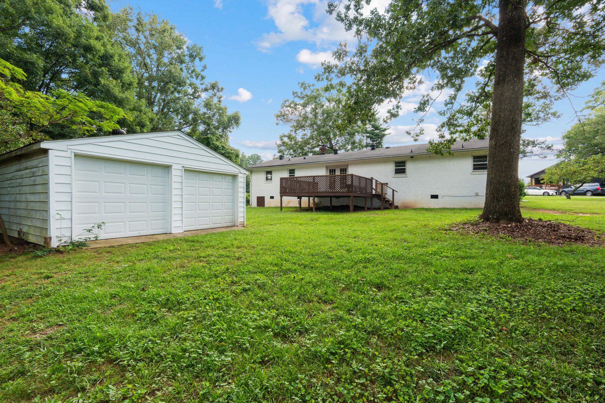 100 Swinton Drive Greenville, SC 29607 - Photo 5 of 26