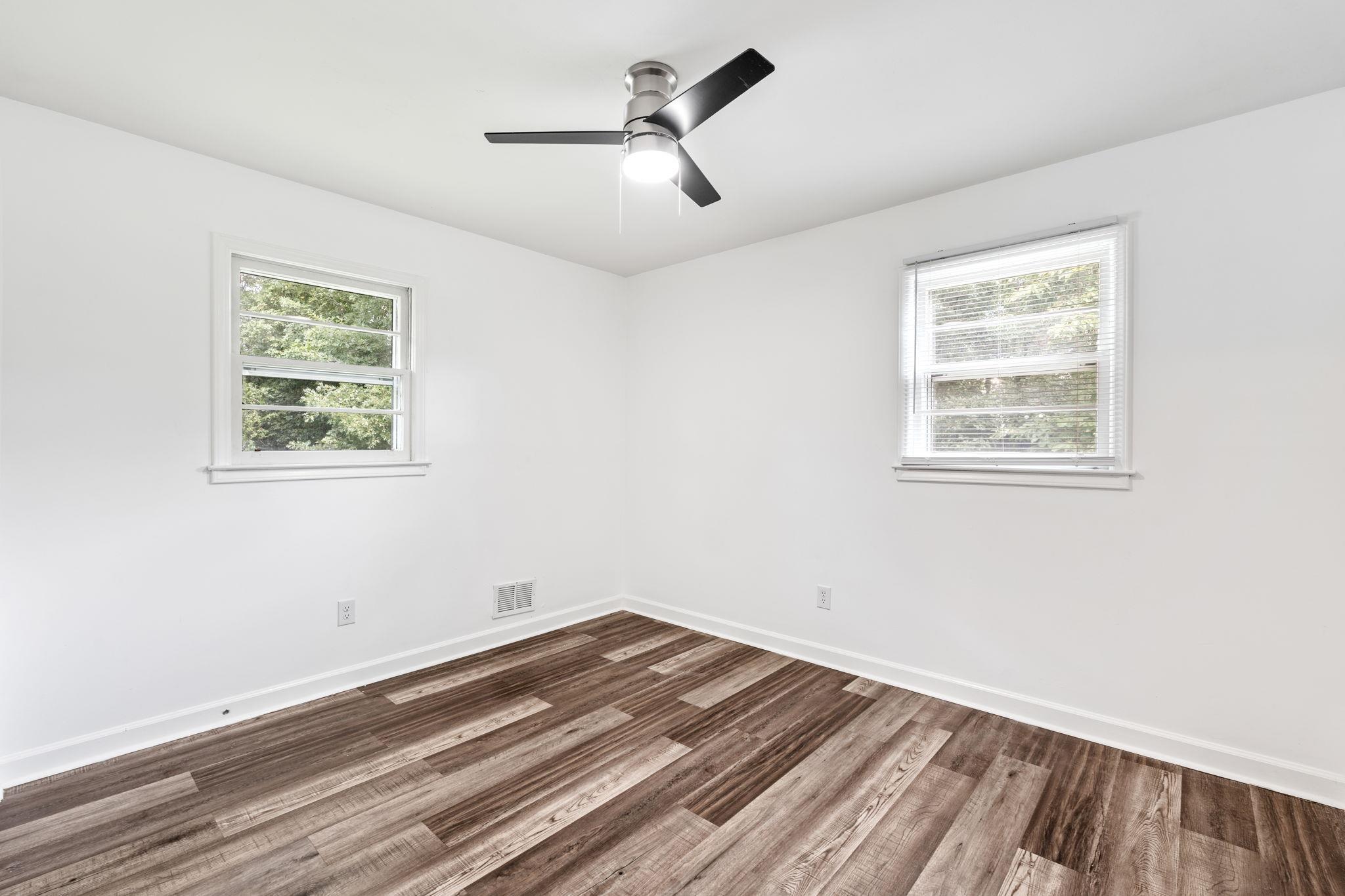 100 Swinton Drive Greenville, SC 29607 - Photo 10 of 26