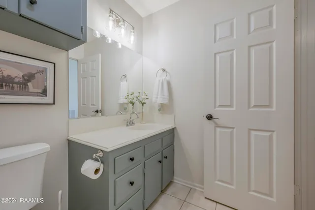 $3,000 | 102 Steeple Chase Drive, Lafayette, LA 70506