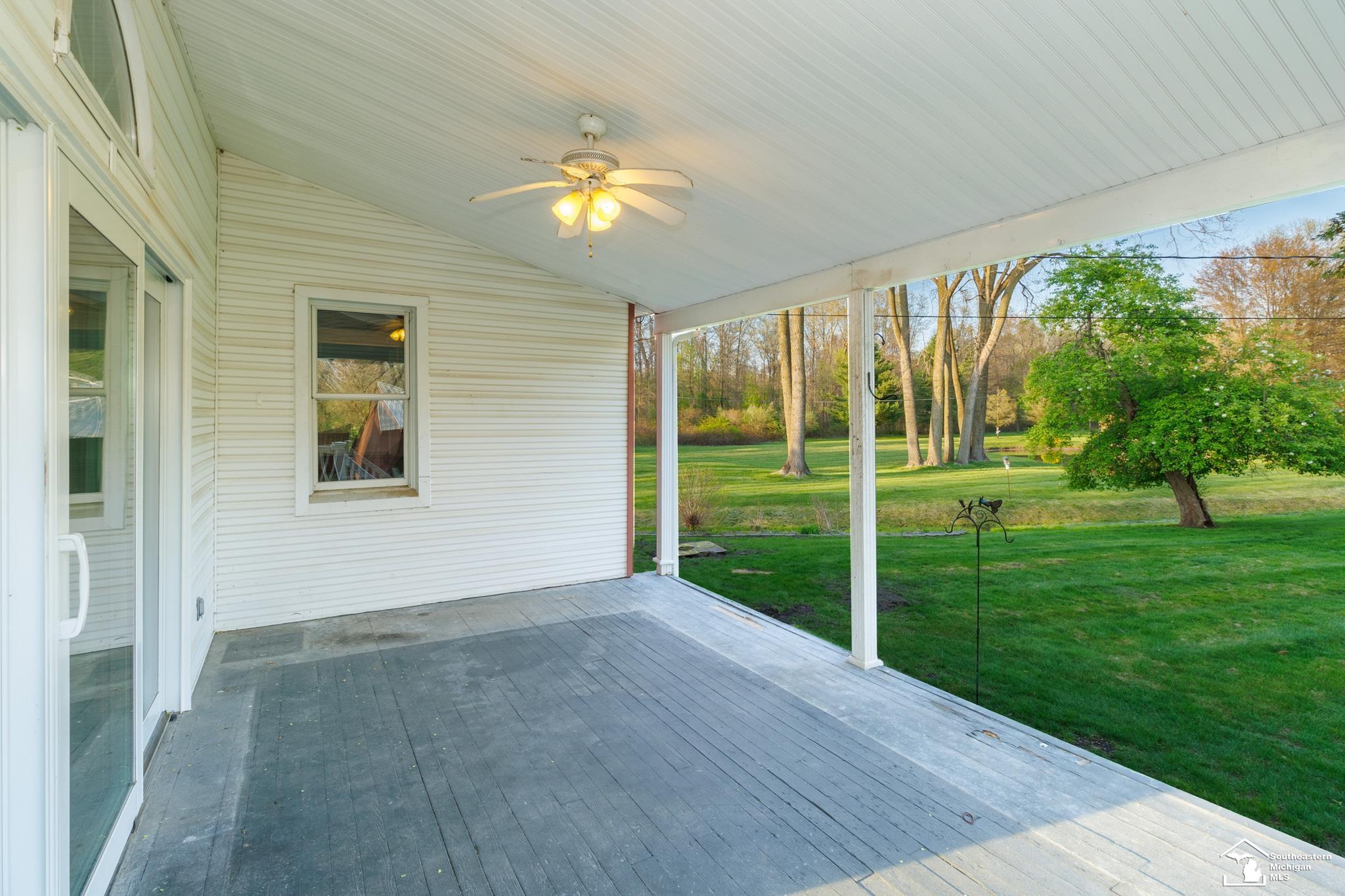 24433 Sumpter Road Belleville, MI 48111 - Photo 60 of 82 50105681-59.JPG
