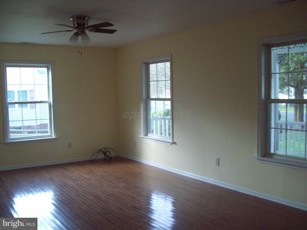 26595 Mariners Road Crisfield, MD 21817 - Photo 8 of 82 Gallery Image 8