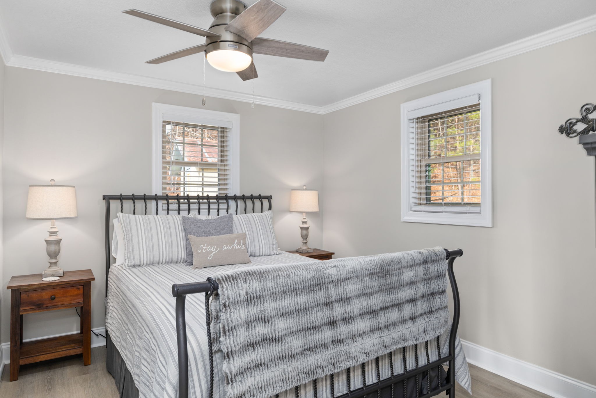 5685 County Road 14 Waterloo, AL 35677 - Photo 13 of 26 a bedroom with a bed and a window