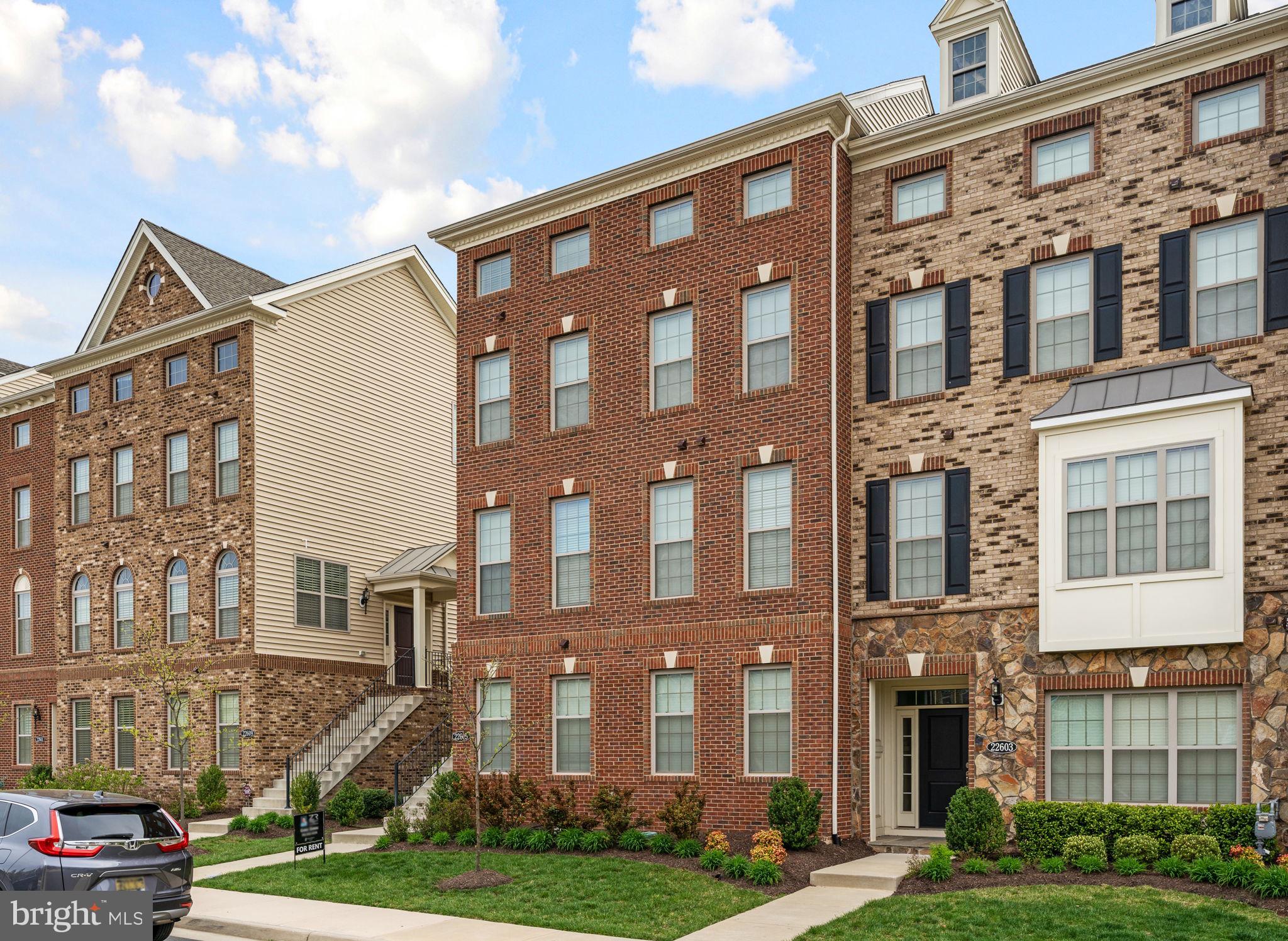 22605 Naugatuck Square Ashburn, VA 20148 - Photo 31 of 32