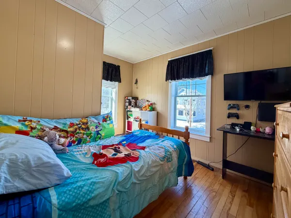 $174,900 | 136 Fraser Avenue, Madawaska, ME 04756