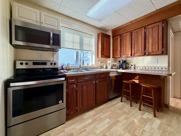 $174,900 | 136 Fraser Avenue, Madawaska, ME 04756