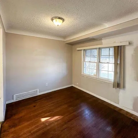 $64,900 | 14188 Collingham Drive, Detroit, MI 48205