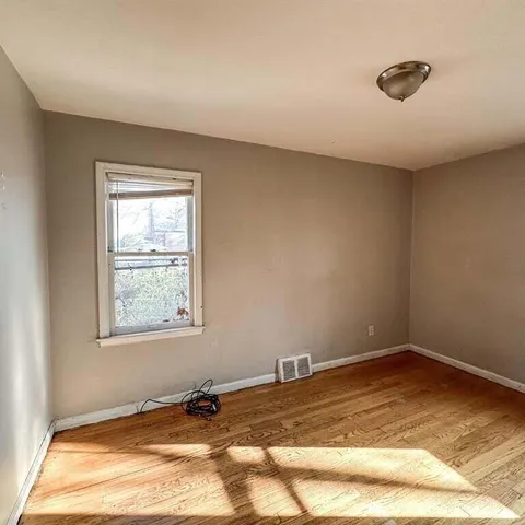 $64,900 | 14188 Collingham Drive, Detroit, MI 48205