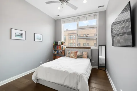 $799,900 | 1555 North Wood Street, Unit 201, Chicago, IL 60622