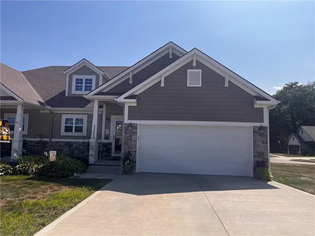 $324,950 | 3201 Sheffield Lane, St. Joseph, MO 64506