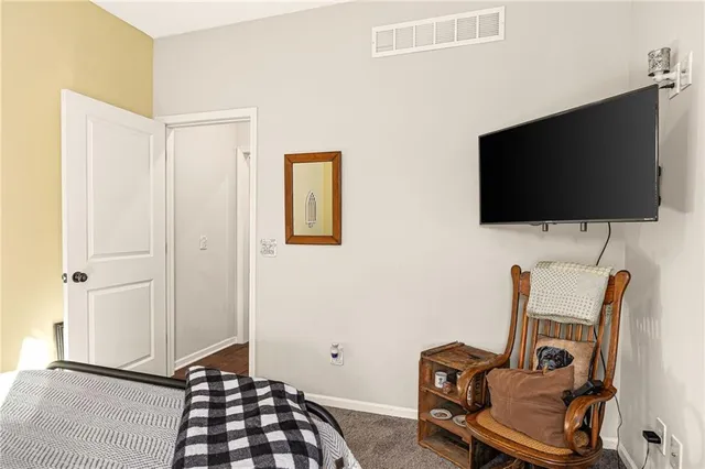 $324,950 | 3201 Sheffield Lane, St. Joseph, MO 64506