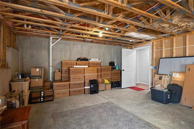 $324,950 | 3201 Sheffield Lane, St. Joseph, MO 64506