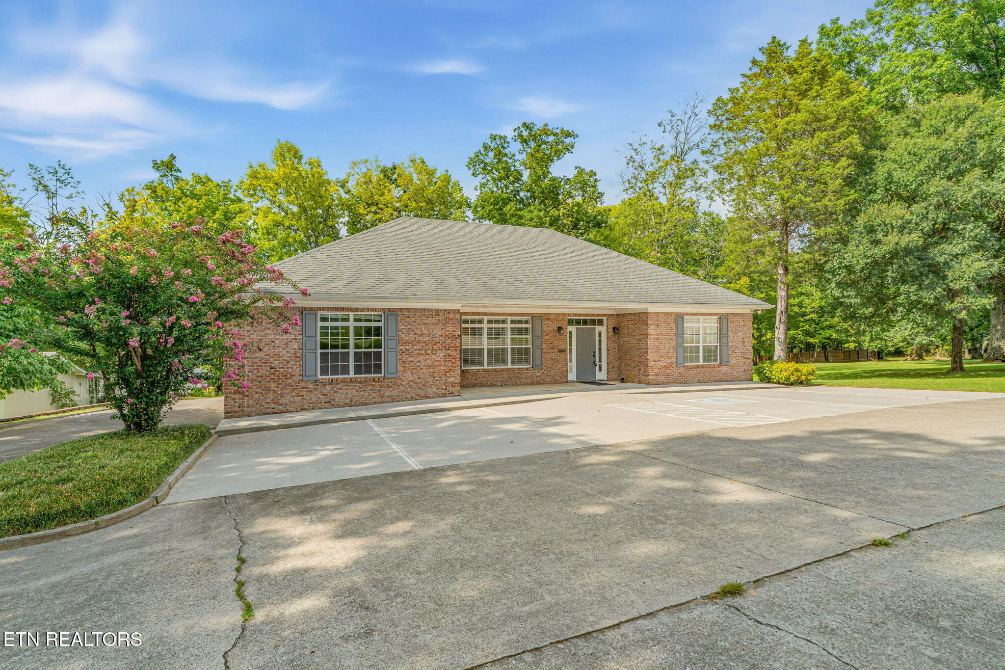 6875 Lakeview Road Lenoir City, TN 37772 - Photo 26 of 28 30-web-or-mls-6875 Lakeview Drive-29