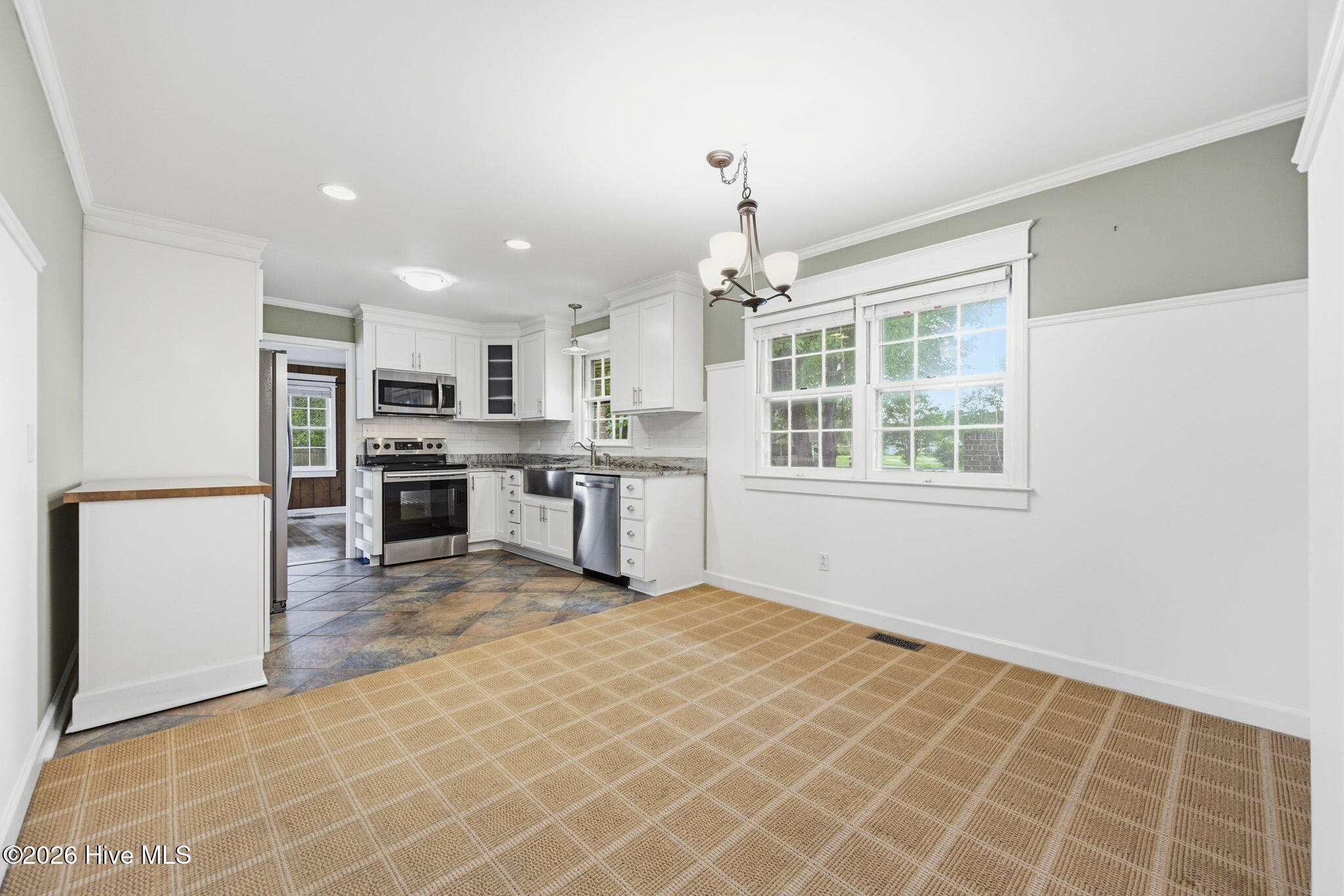204 Piney Green Road Jacksonville, NC 28546 - Photo 4 of 44