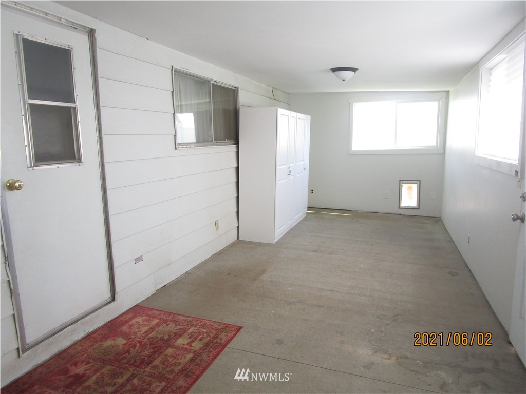 7027 Rd P Southeast Warden, WA 98857 - Photo 7 of 30 Gallery Image 7