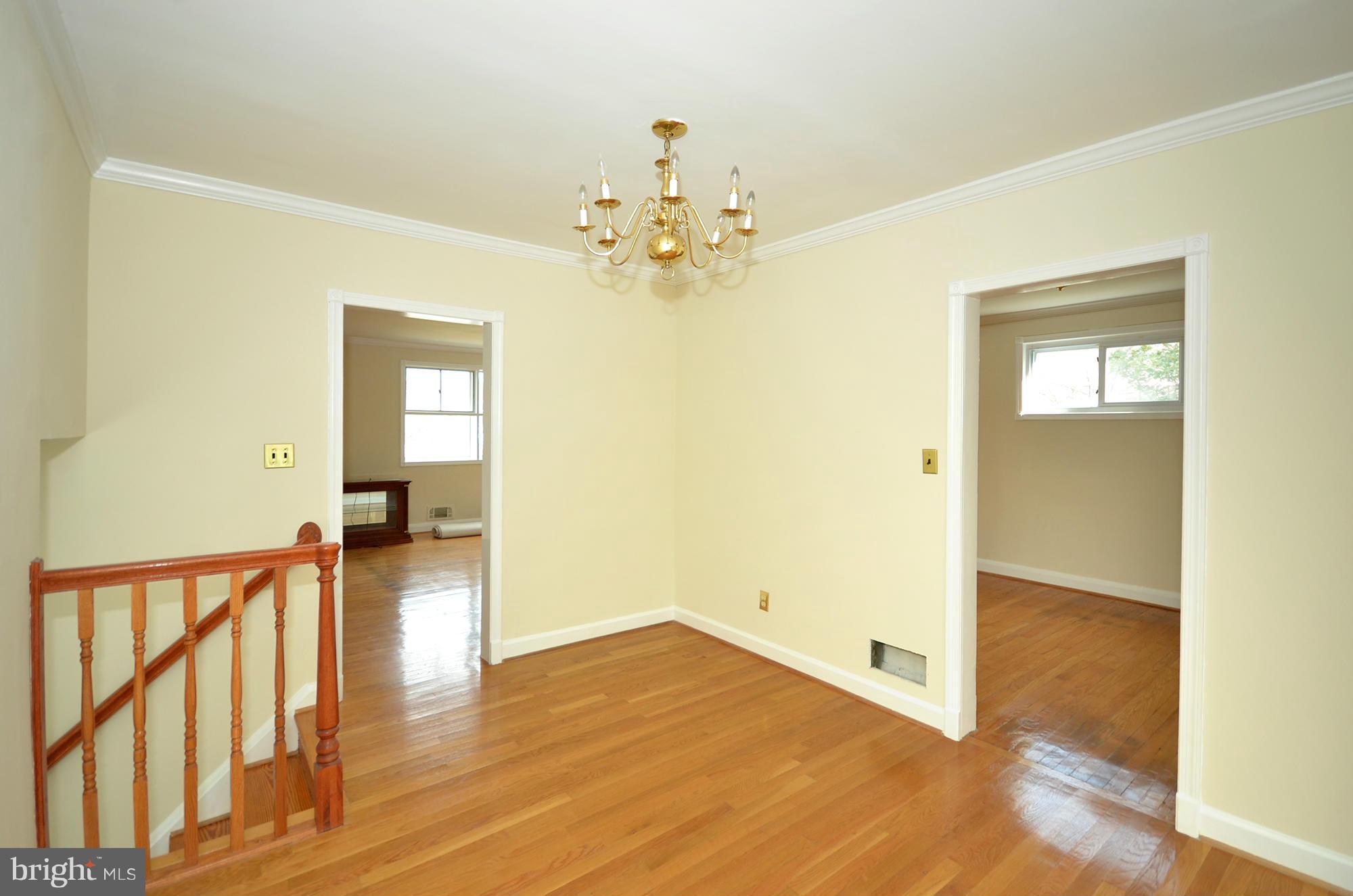 207 Felton Road Lutherville-Timonium, MD 21093 - Photo 7 of 30 Dining Room
