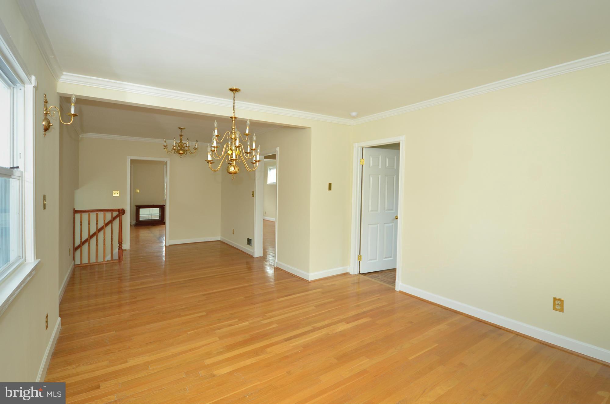 207 Felton Road Lutherville-Timonium, MD 21093 - Photo 8 of 30 Dining Room