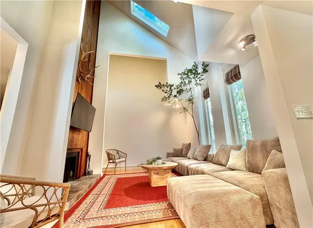 $8,995 | 175 River Ct Parkway, Atlanta, GA 30328