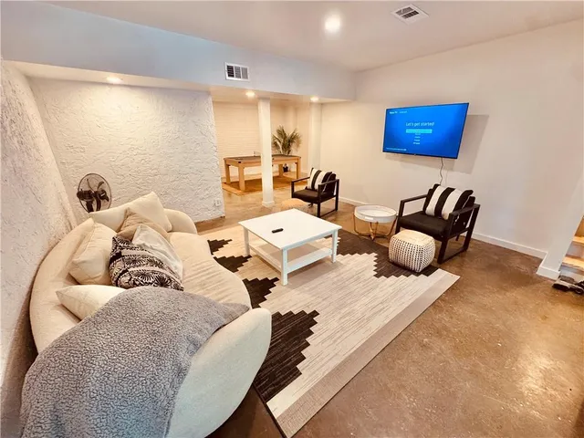 $8,995 | 175 River Ct Parkway, Atlanta, GA 30328