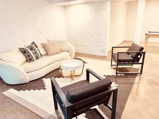 $8,995 | 175 River Ct Parkway, Atlanta, GA 30328