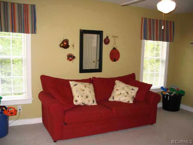11407 Shell Harbor Chesterfield, VA 23838 - Photo 10 of 10 a living room with furniture and a window