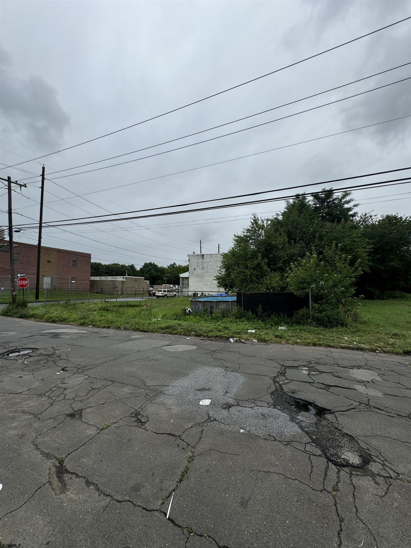 695 Fairview Street Camden, NJ 08104 - Photo 15 of 17