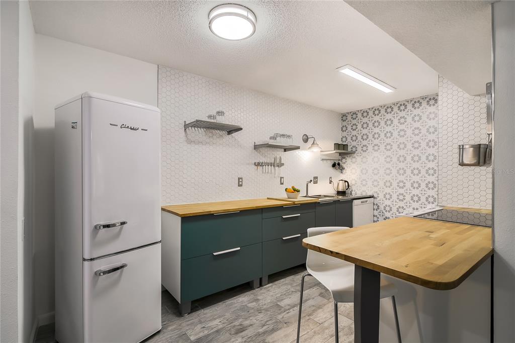 1600 Big Tree Road, Unit B1 Daytona Beach, FL 32119 - Photo 5 of 27