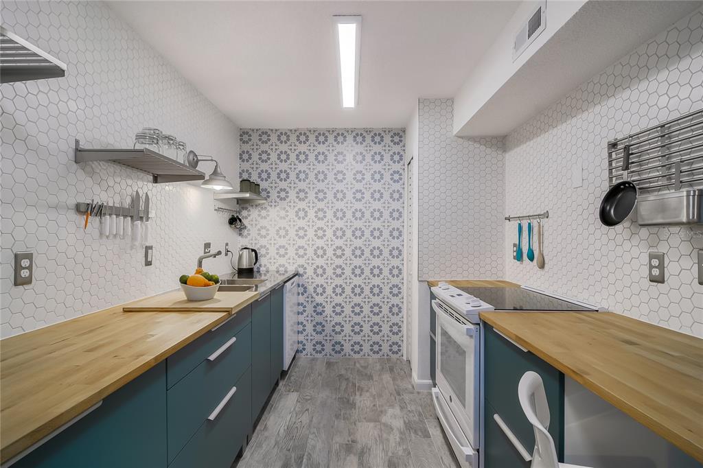 1600 Big Tree Road, Unit B1 Daytona Beach, FL 32119 - Photo 6 of 27