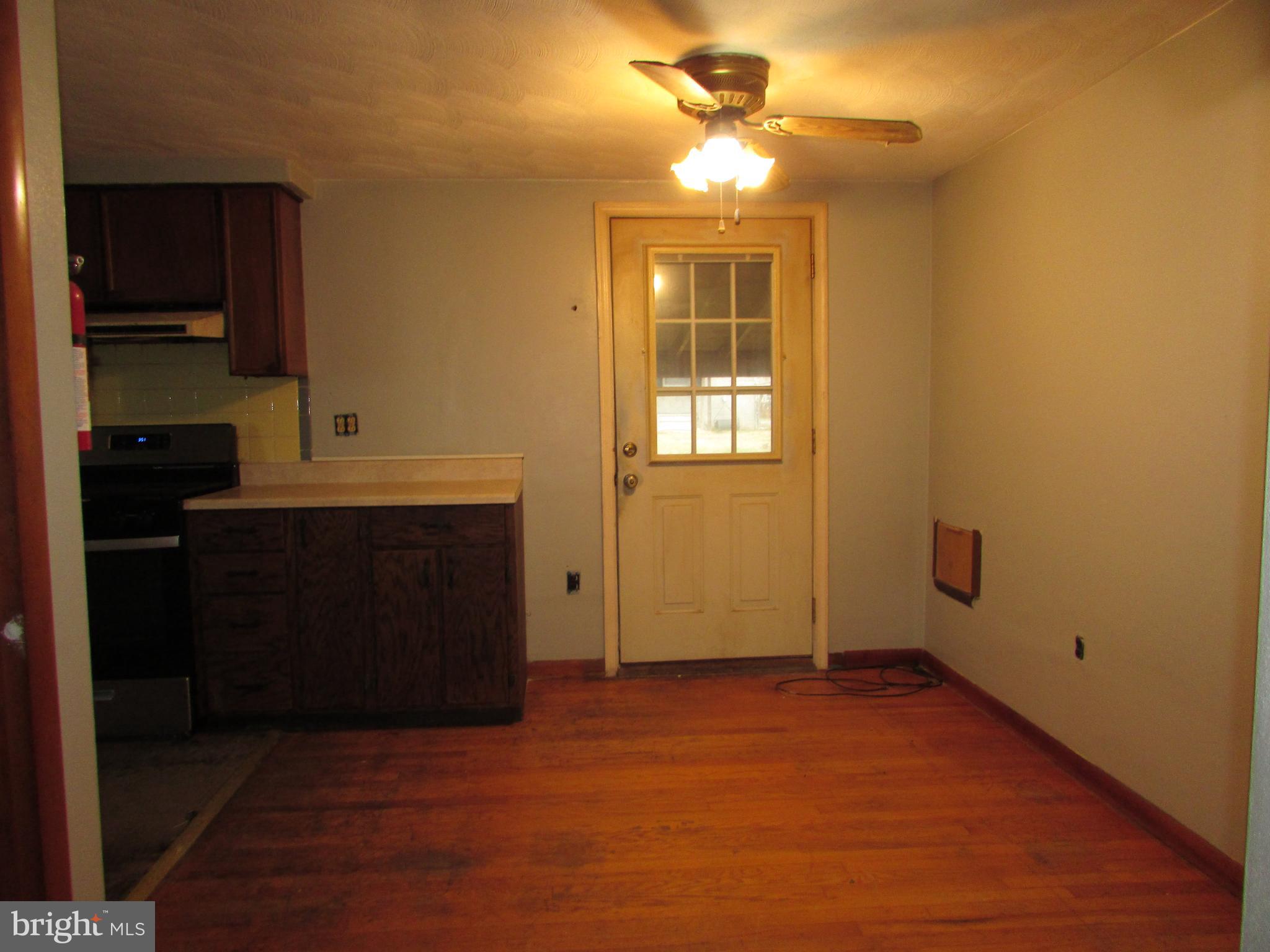 270 Rosedale Drive Manchester, PA 17345 - Photo 5 of 15 an empty room with windows