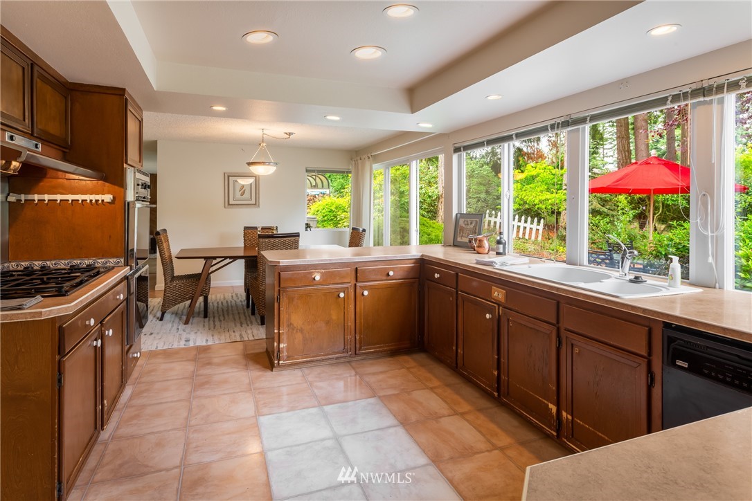 14409 Southeast 169th Street Renton, WA 98058 - Photo 3 of 23 Gallery Image 3