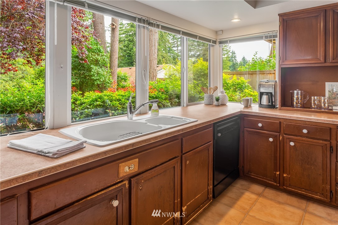 14409 Southeast 169th Street Renton, WA 98058 - Photo 9 of 23 Gallery Image 9