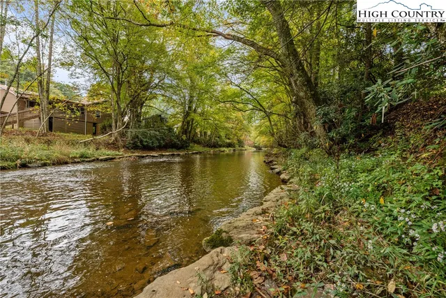 a view of a lake with houses