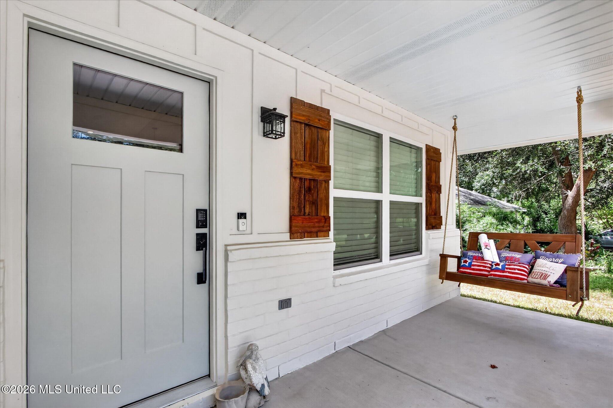 975 Luawai Way Diamondhead, MS 39525 - Photo 2 of 46 11-009