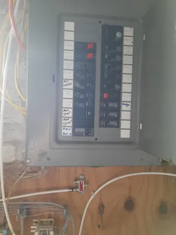 $279,900 | 1022 3rd Avenue South, Fargo, ND 58103