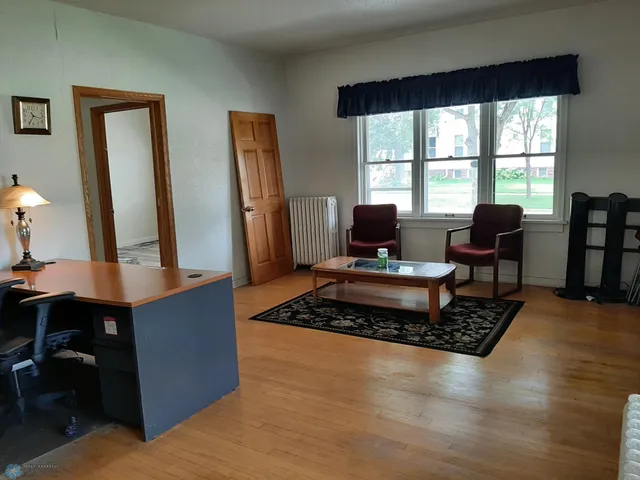 $279,900 | 1022 3rd Avenue South, Fargo, ND 58103