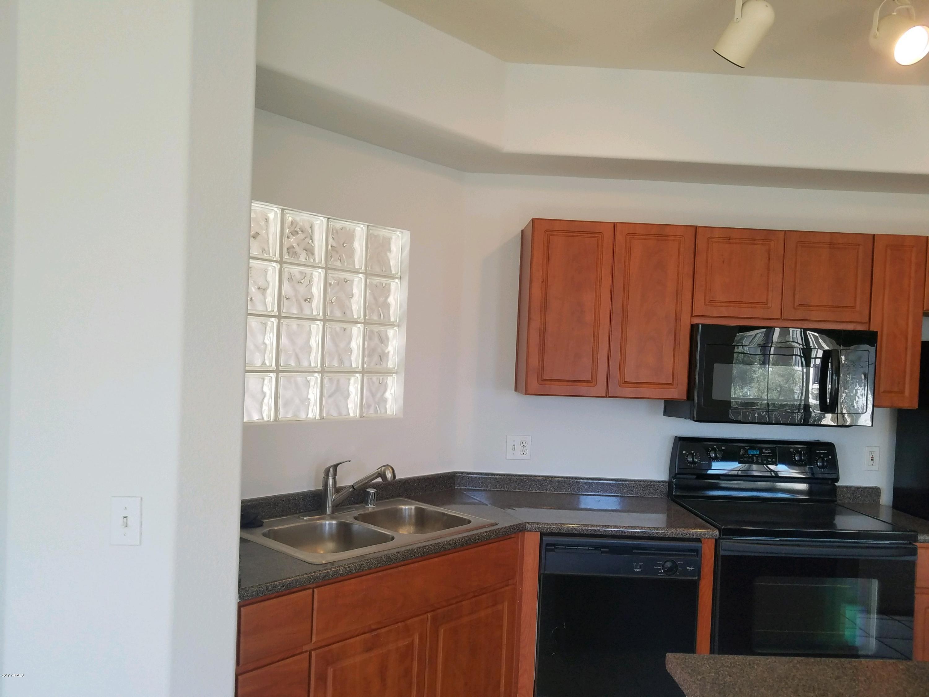 909 East Camelback Road, Unit 3001 Phoenix, AZ 85014 - Photo 6 of 34 20190211_144424