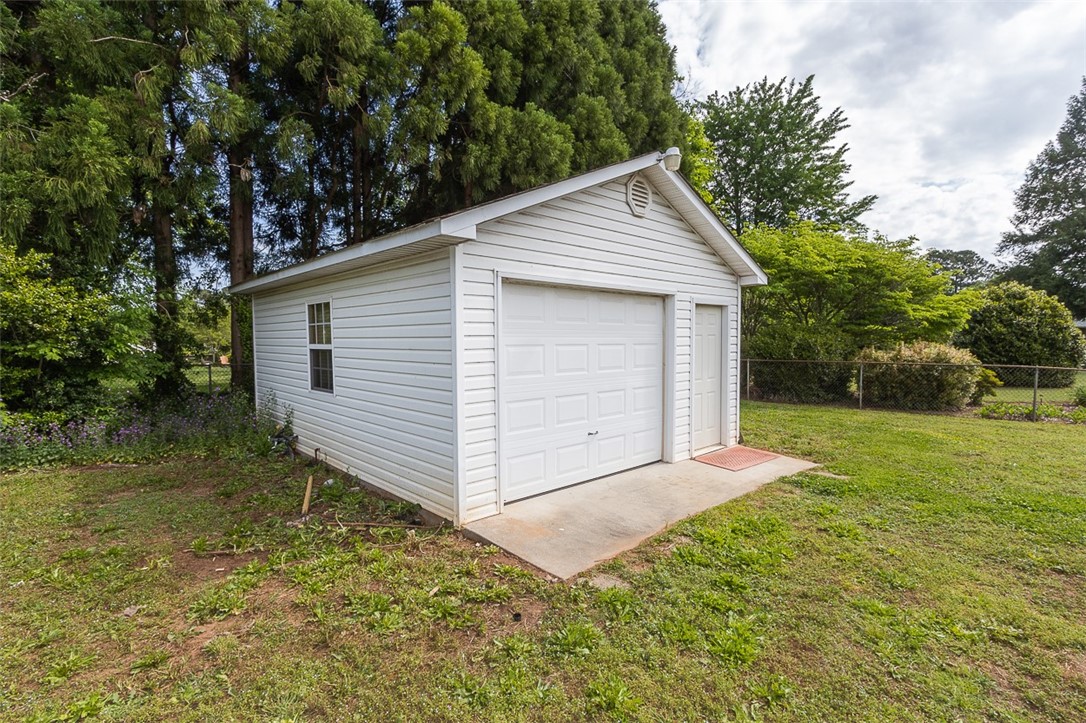 1101 Hanover Road Anderson, SC 29621 - Photo 37 of 38