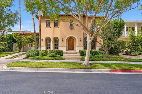 $6,400,000 | 25 Peppertree, Newport Beach, CA 92660