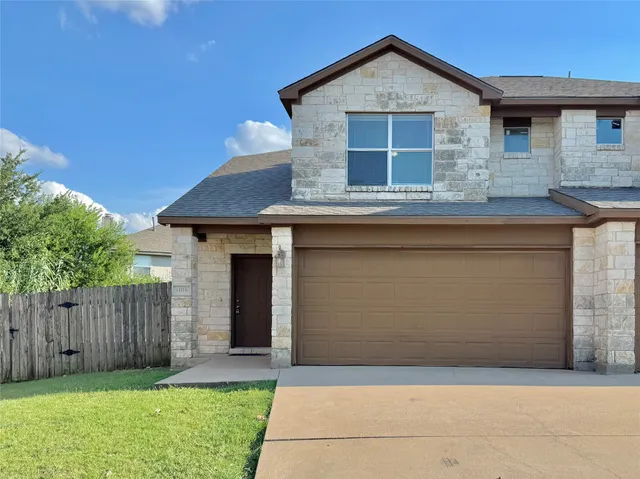 $1,695 | 1411 Bergin Court, Unit A, Georgetown, TX 78626