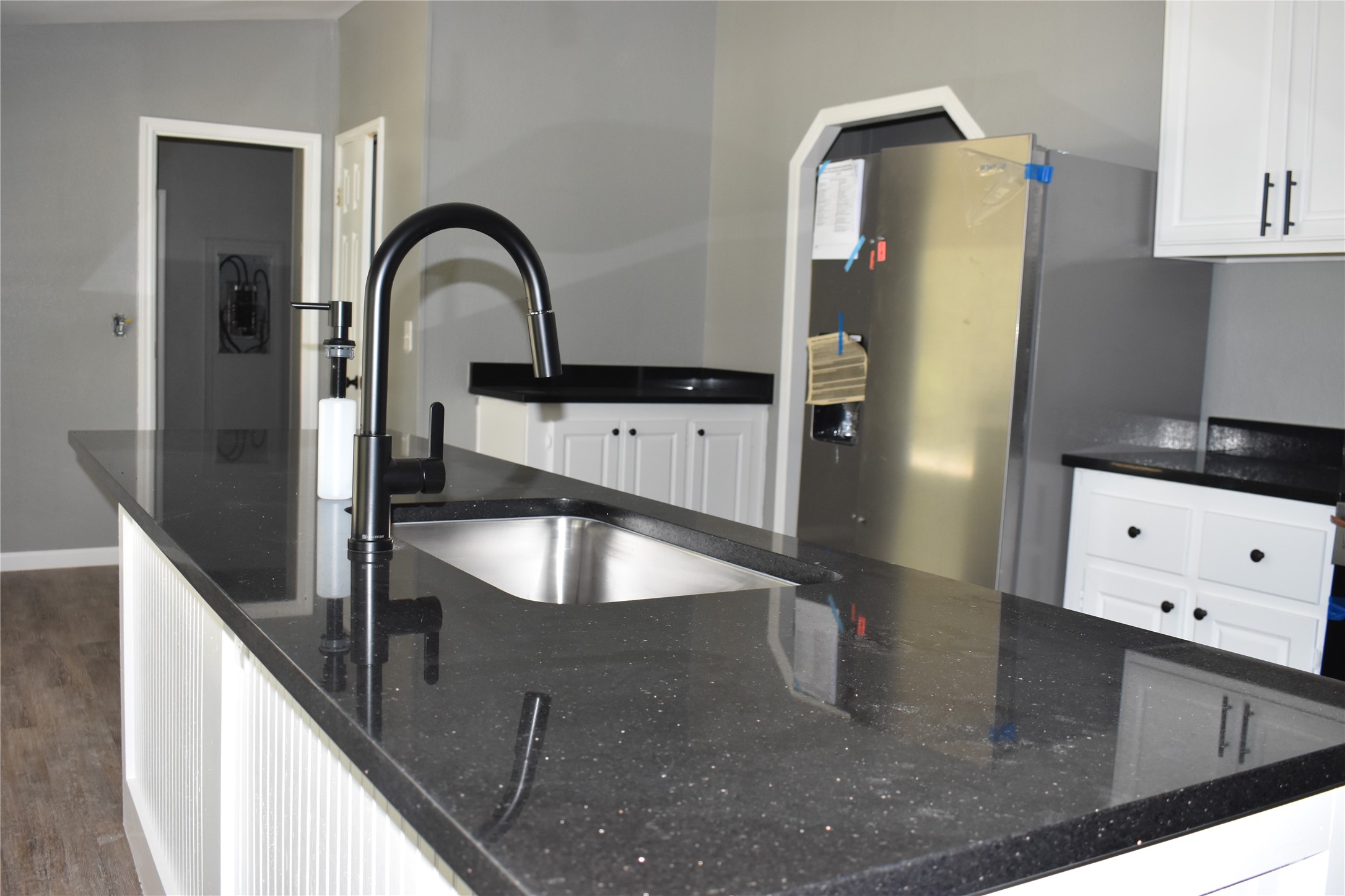 25 Wood Glen Trinity, TX 75862 - Photo 3 of 25 Beautiful new counters