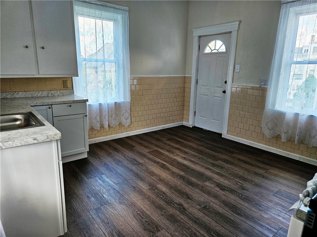168 Spring Street Woonsocket, RI 02895 - Photo 12 of 21