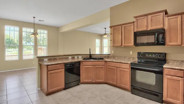 $2,650 | 4163 North Evergreen Street, Buckeye, AZ 85396