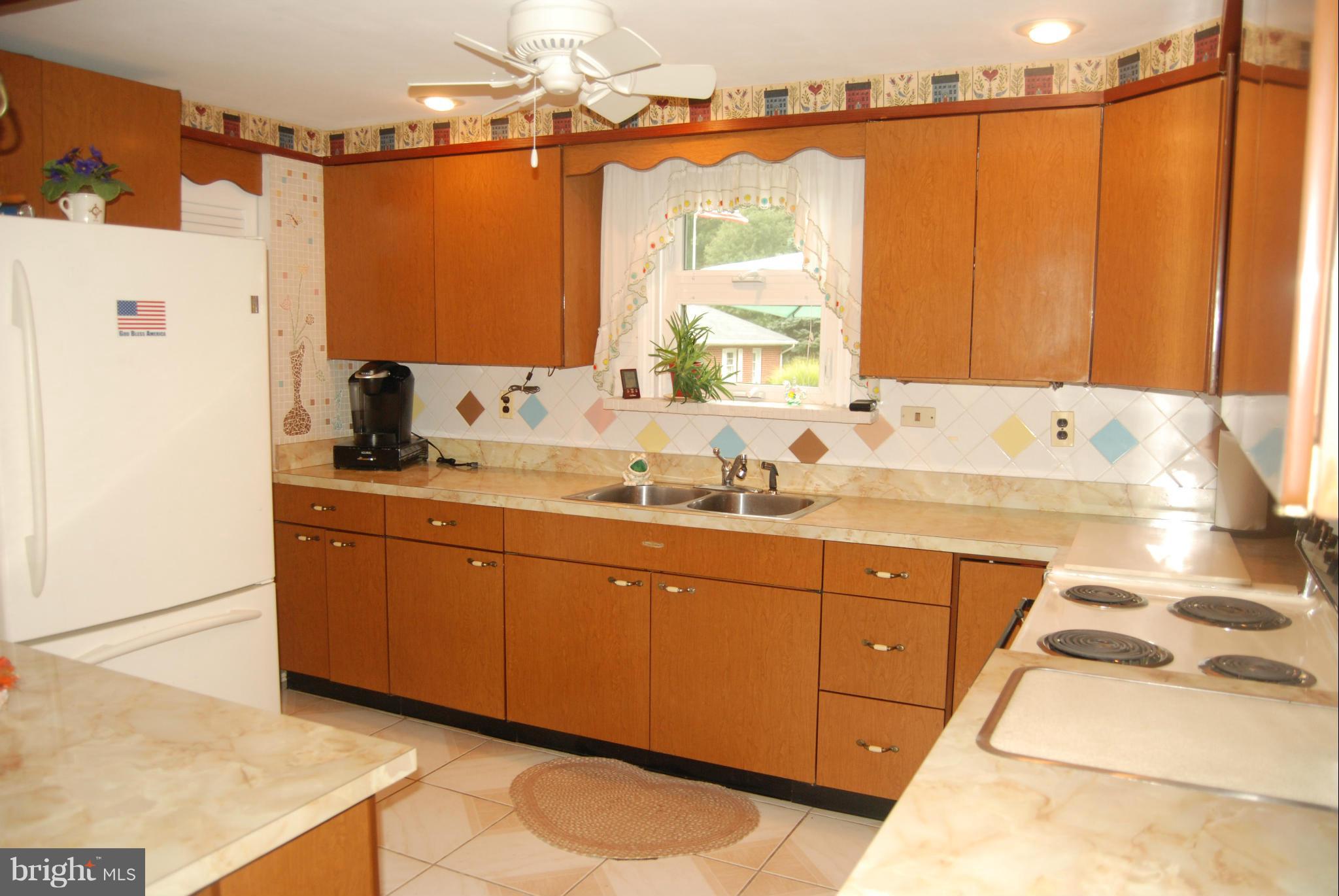 8356 WB&A Road Severn, MD 21144 - Photo 2 of 25 Kitchen