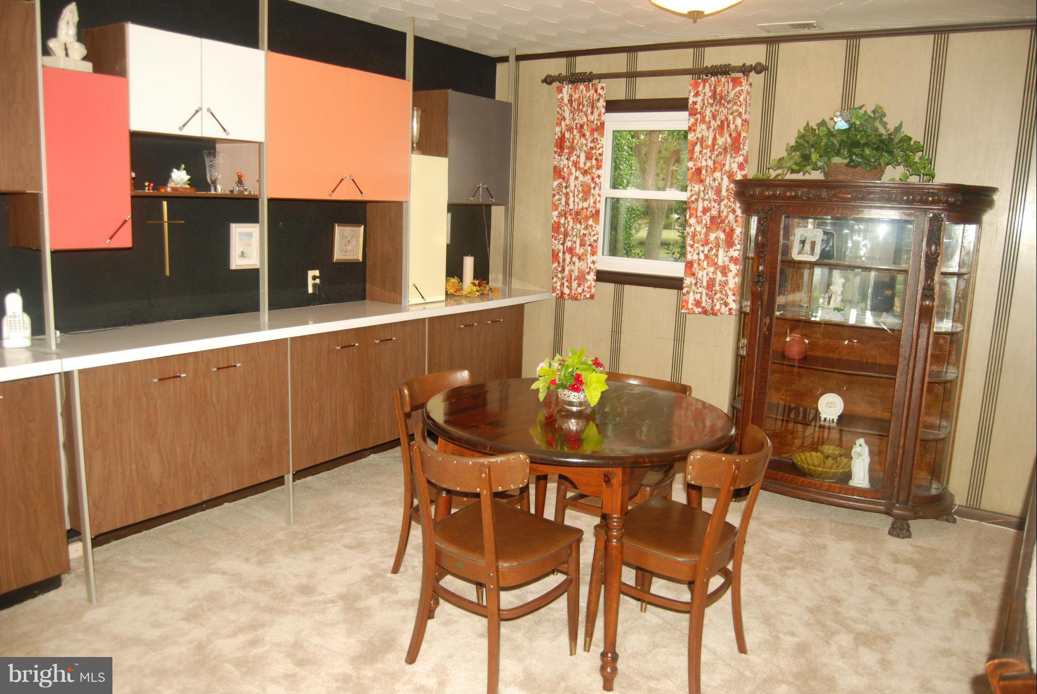 8356 WB&A Road Severn, MD 21144 - Photo 11 of 25 Family Room