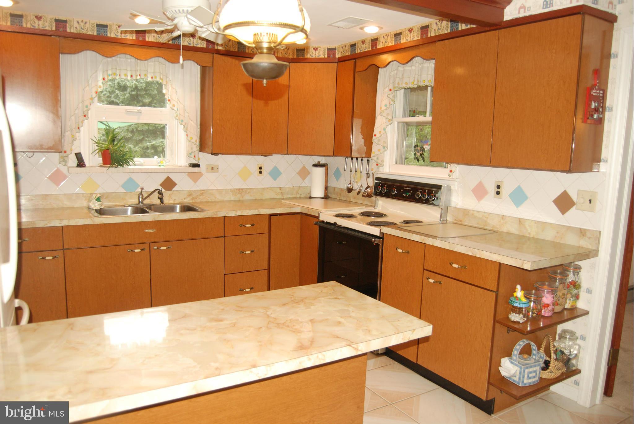8356 WB&A Road Severn, MD 21144 - Photo 3 of 25 Kitchen