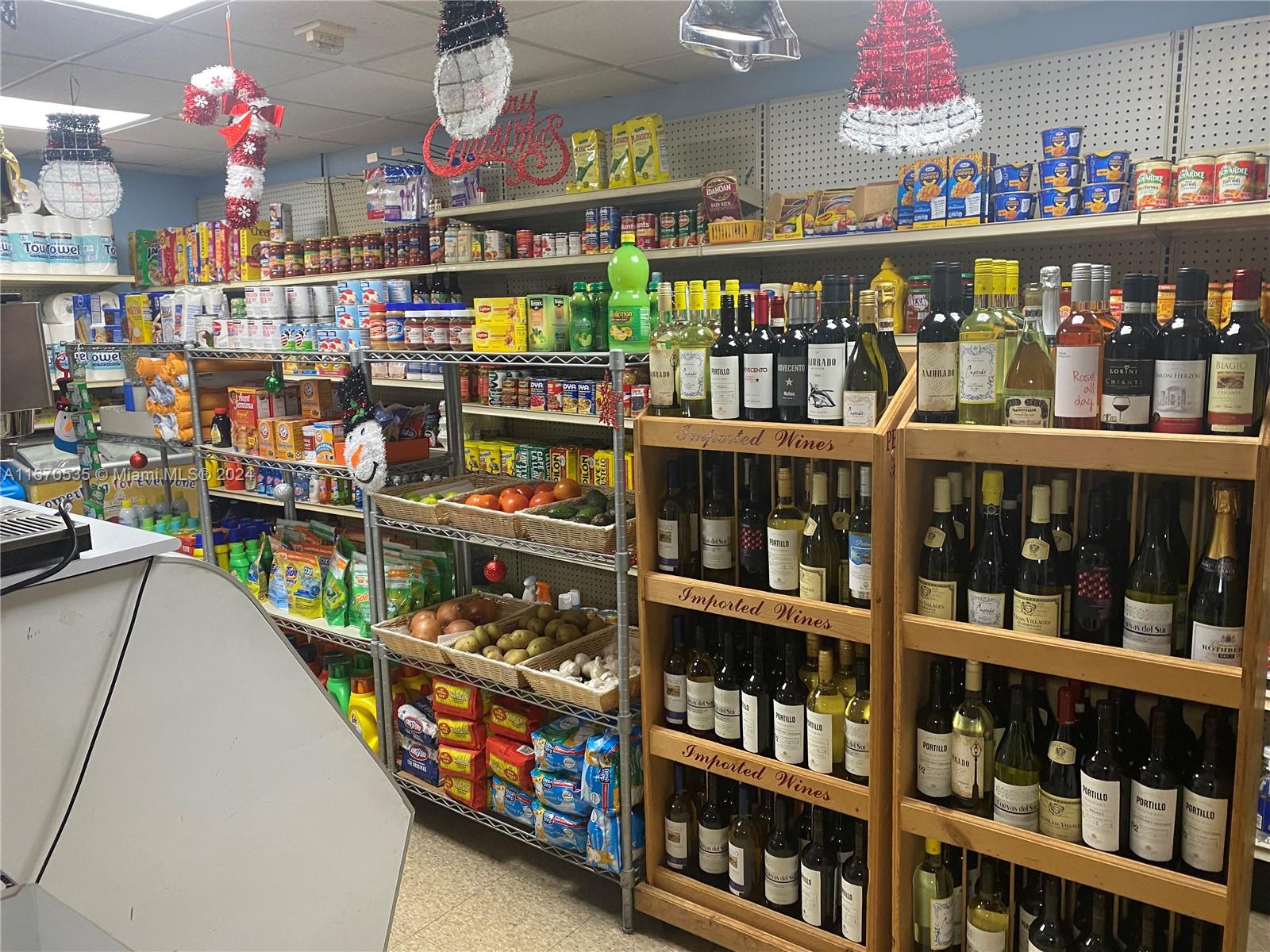 5161 Collins Avenue, Unit 801 Miami Beach, FL 33140 - Photo 12 of 20